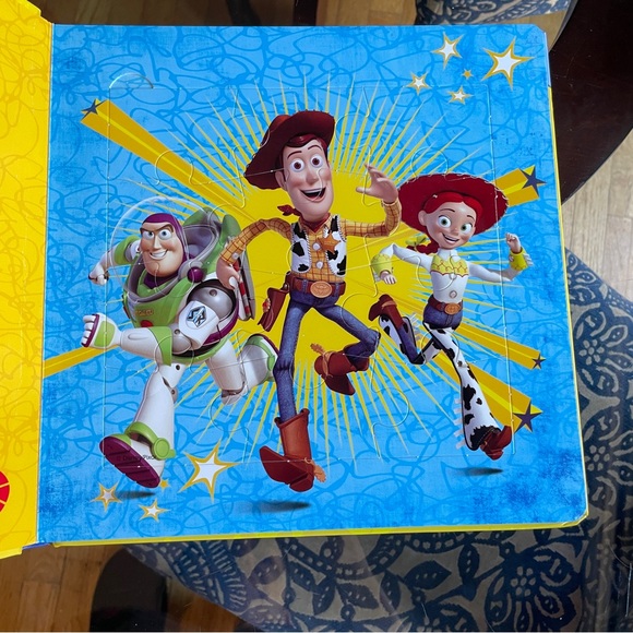 Toy Story 4 Puzzle book.  reads like a book with a puzzle on each page  age 3+ - Picture 5 of 8
